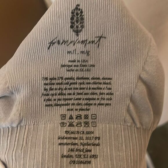 NWOT Free People Movement Good Karma Square Workout Bra Medium/large - Picture 5 of 5